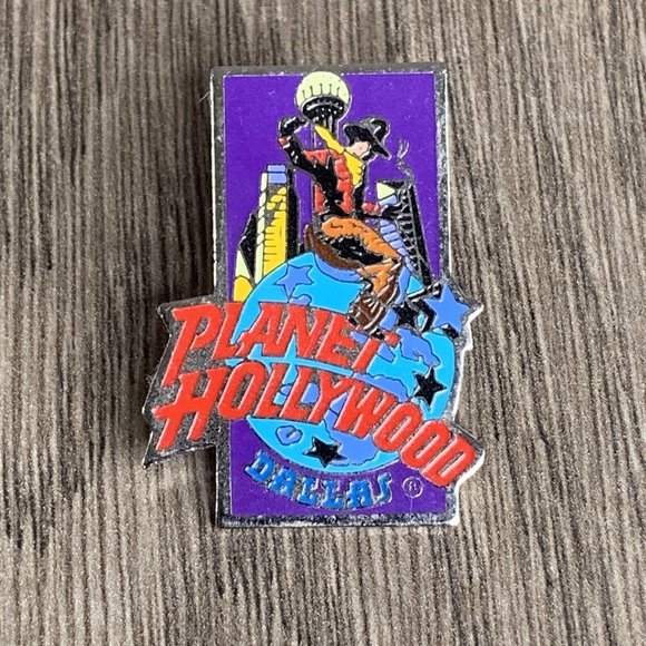 Planet Hollywood Other - Planet Hollywood Dallas TX. Souvenir Collectible Pin Back Button